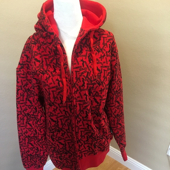 Other - 🔥30% OFF🔥🆕Herod sweater red/ black pattern  M